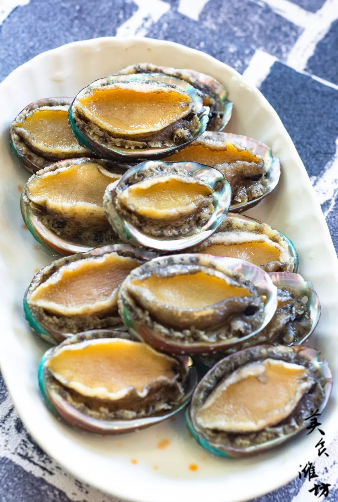 日韩乱码伦视频 我还没有学会回答这个问题