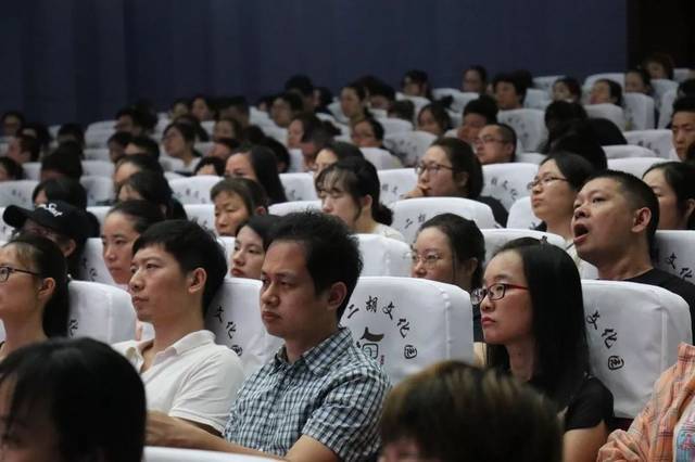 老电影 都深深烙印着出品年代的特征