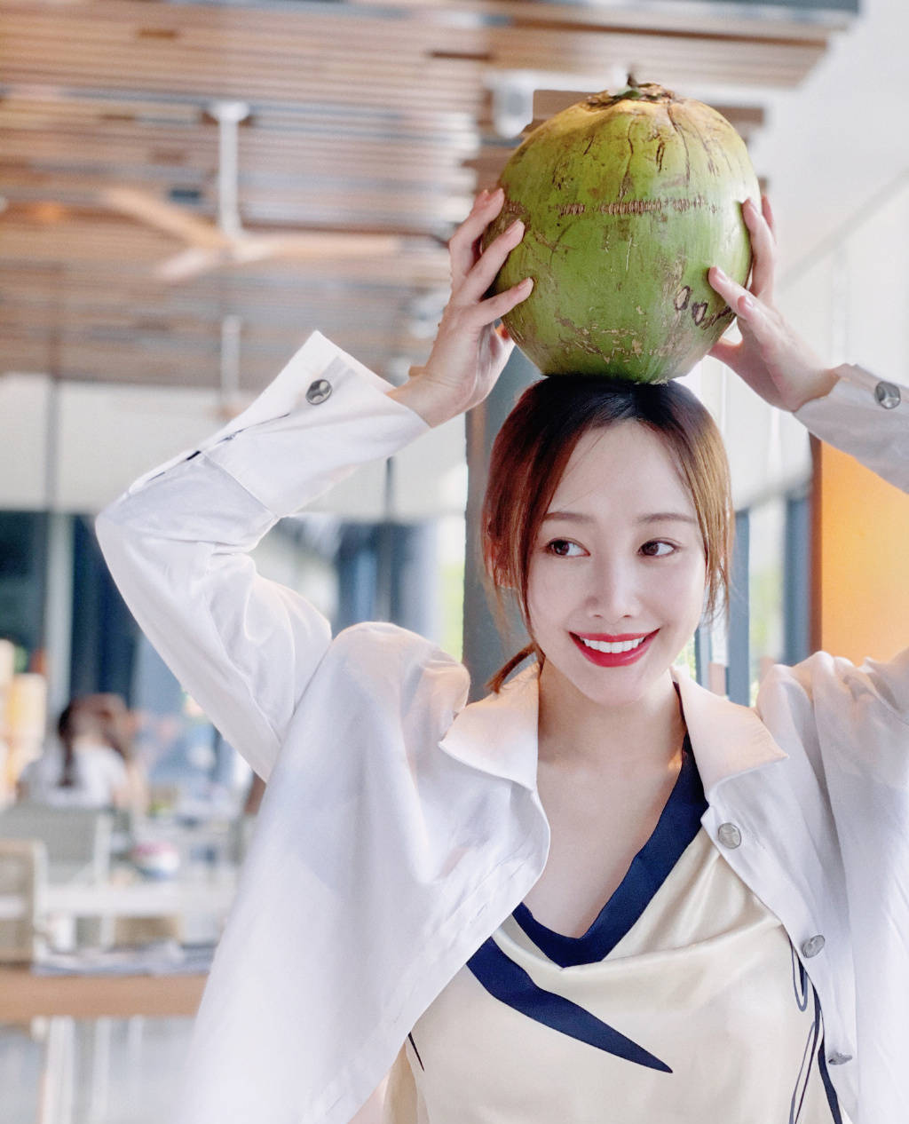 久久久久久精品人妻免费网站