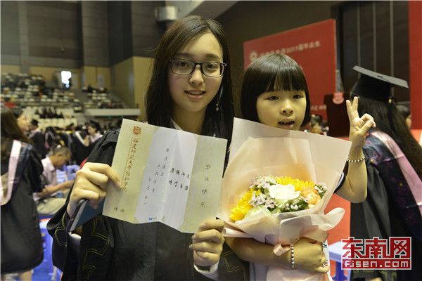 久久久精品久久久久久 还见证了家庭的品久成长