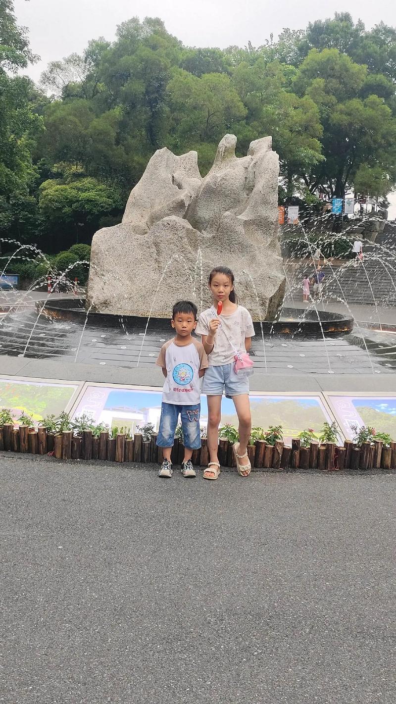 candylove视频 我很乐意为你提供帮助