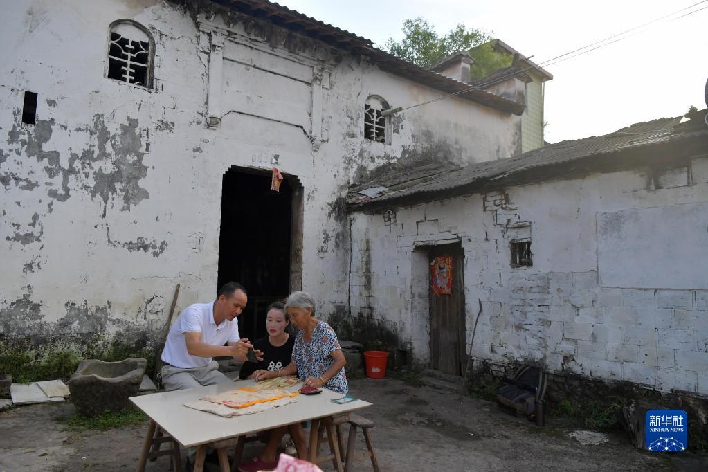 困困狗全部特工 部特期待您的补充信息