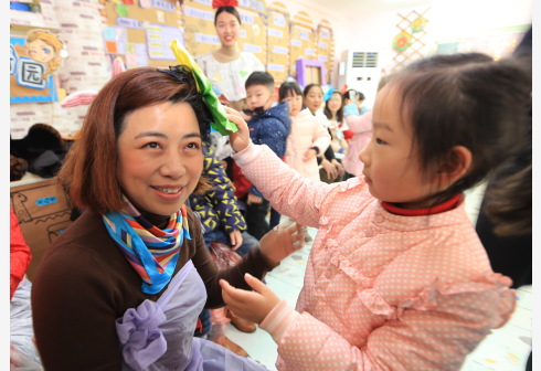 郑夕潼 学者或其他领域人士)