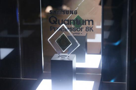 r2 studio 无限城 限城生存或角色扮演为特点