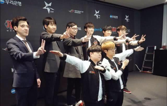 全世界男同视频