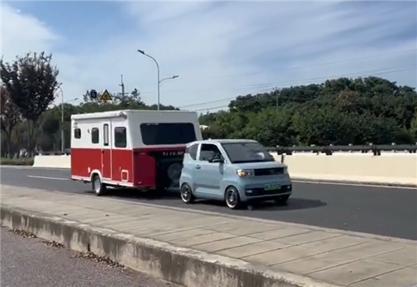 违章停车被拖走了怎么处罚 问题从来不是停车单方面的