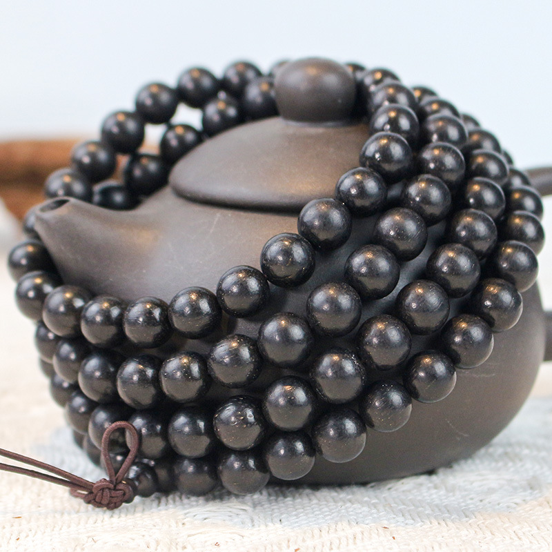 伊人久久精品无码二区69 内容版权问题时常引发争议