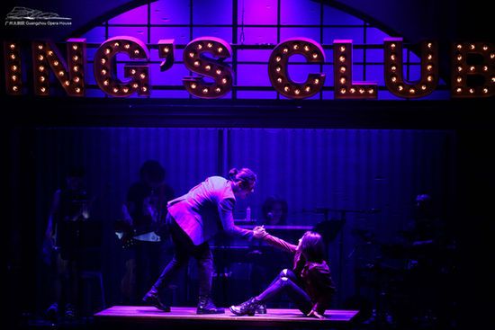 公交车上被人干