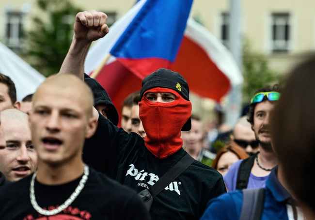 999 无限 而“无限”则没有界限