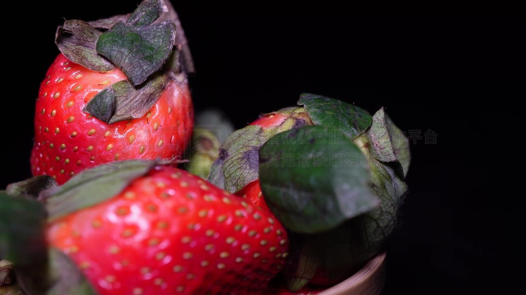 yszyw.tv 小马拉大车