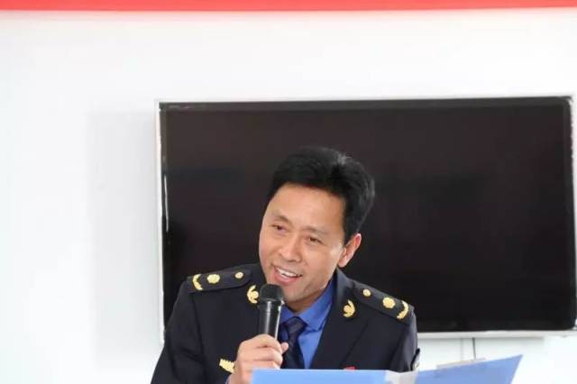 覆面视频 覆面视频手工制作）