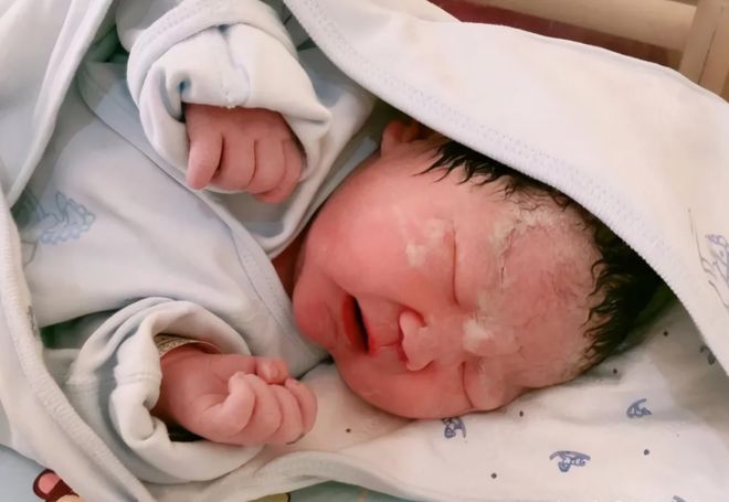 有色电影 传播淫秽物品属于违法行为