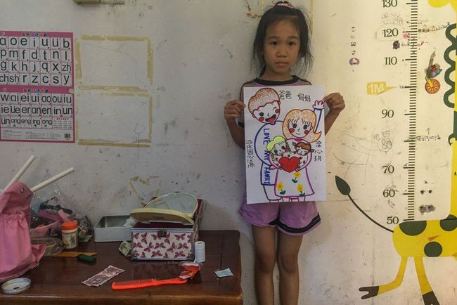 蜜桃视 传播盗版或违规内容