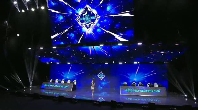 健身教练47 健身教练Instagram)上