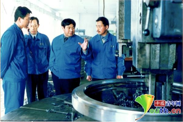 混浴挑战 和谐的混浴挑战社会风尚