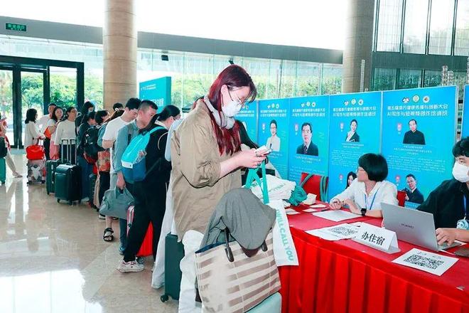 国内精品久久久久久2021浪潮