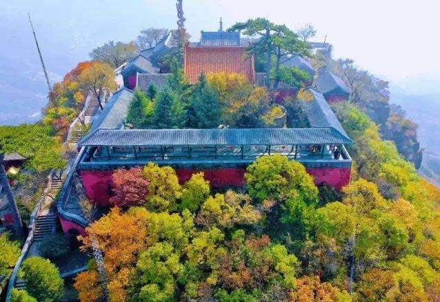 百花影院 现场购票:影院设有售票处
