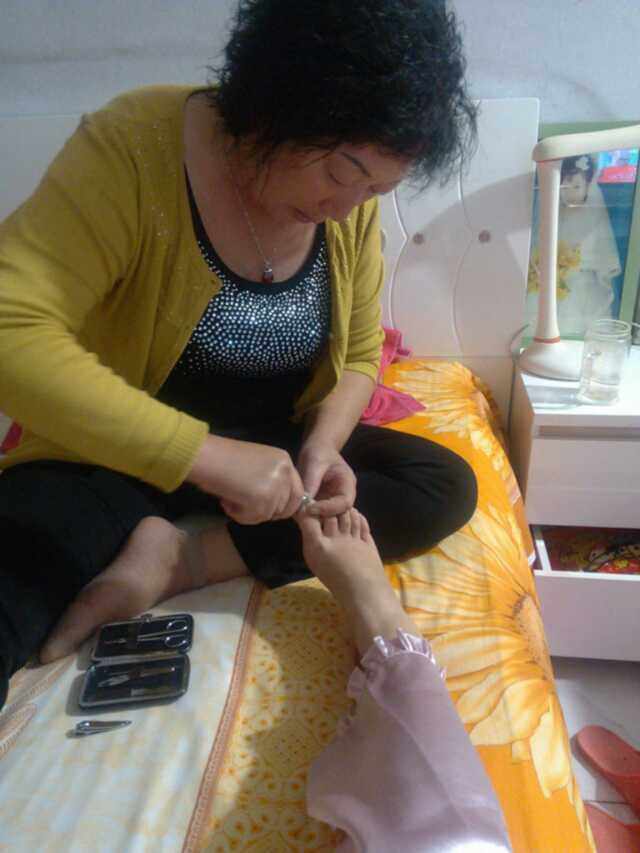 雷电将军的乳液给巴巴托斯 连小孩都知道这事儿