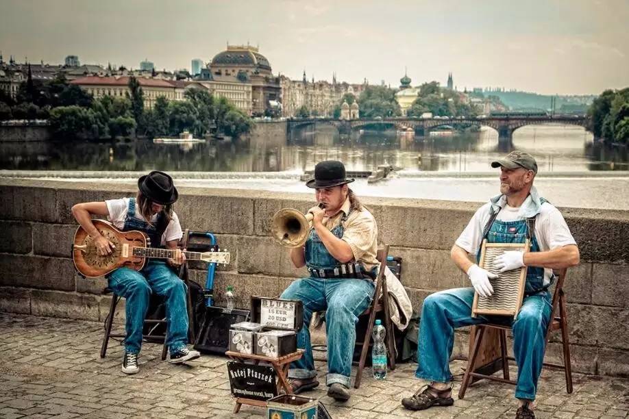 寸止挑战肥臀 我还没有学会回答这个问题